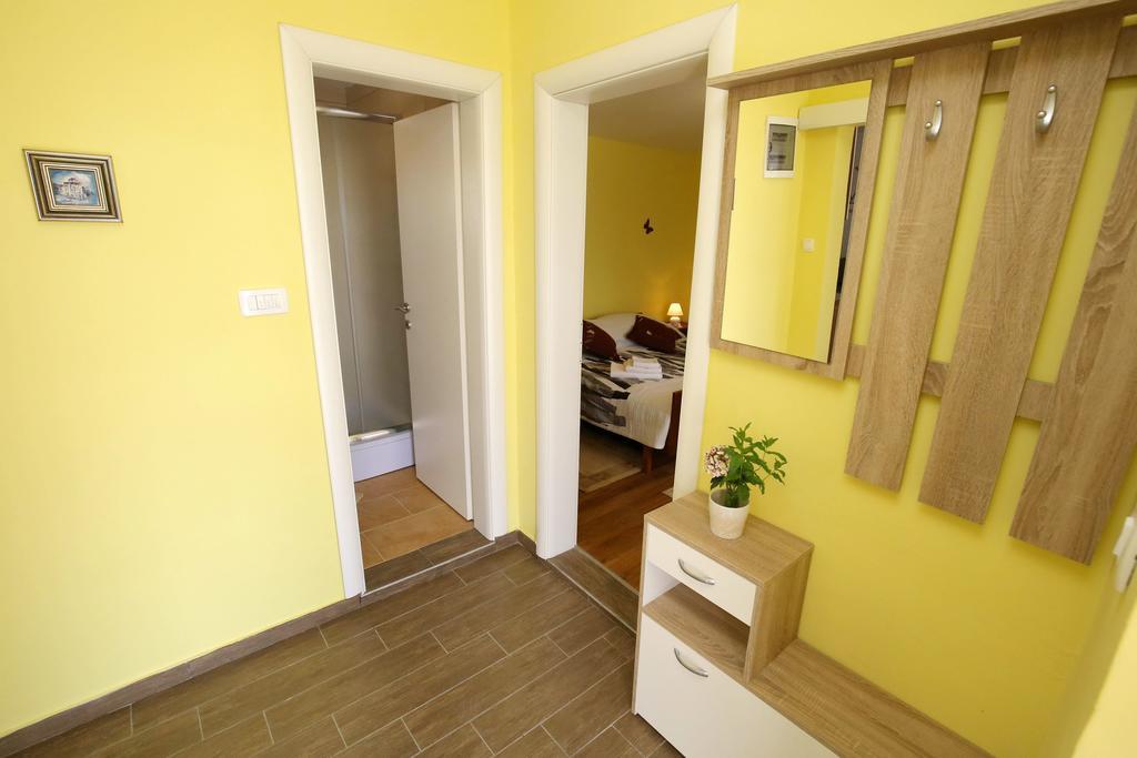 Apartment Marta Ражанац Экстерьер фото